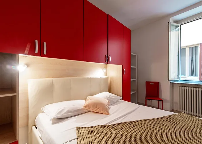 Πανσιόν Joivy Al Duomo 3*