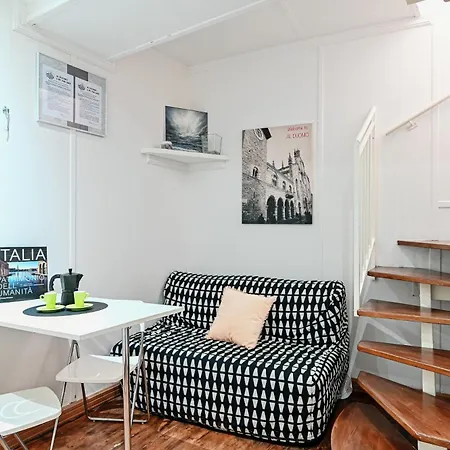 Joivy Al Duomo Гостевой дом Комо