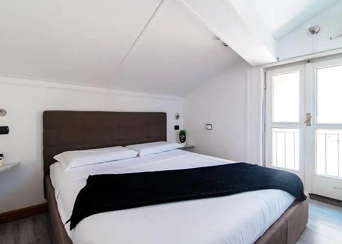 Гостевой дом Joivy Al Duomo